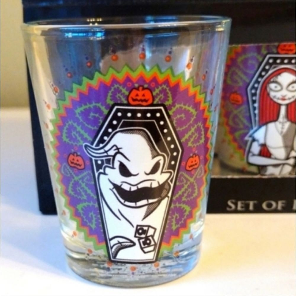 Nightmare Before Christmas 4 Day of the Dead Shot Glasses NWT‎ Goth Glassware